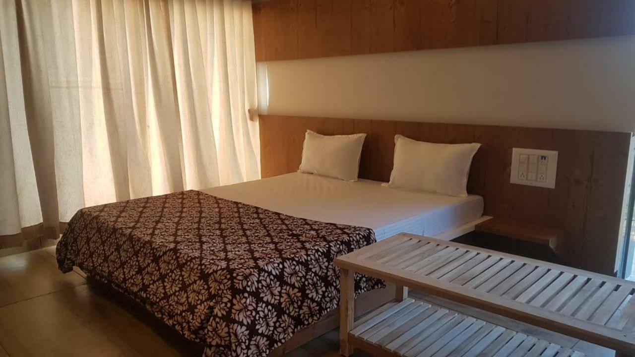Houbara Resort Sasan Gir Εξωτερικό φωτογραφία