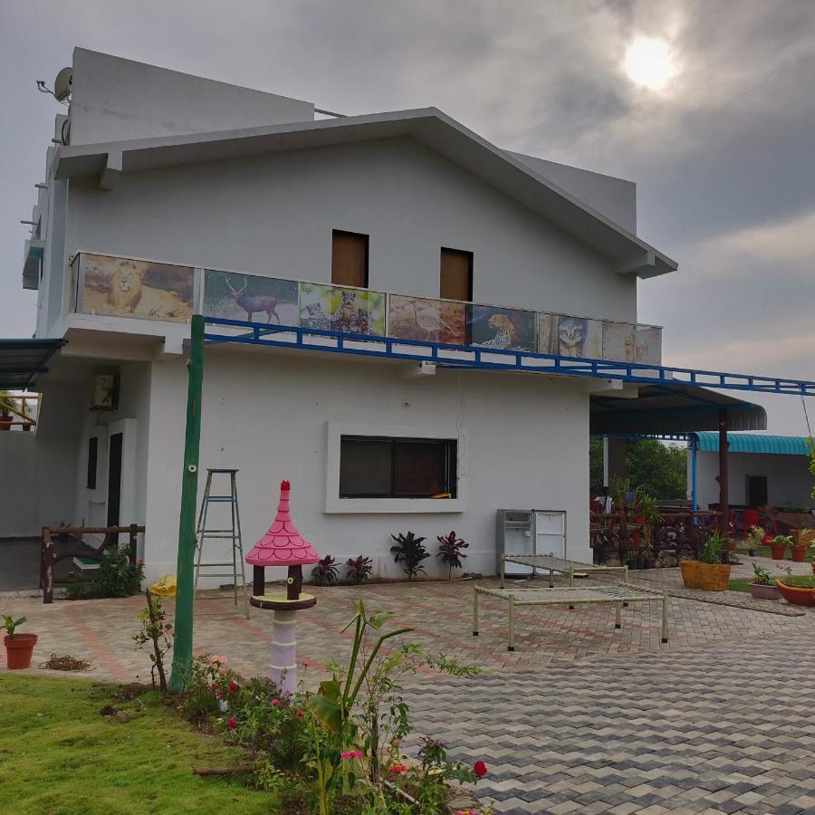 Houbara Resort Sasan Gir Εξωτερικό φωτογραφία